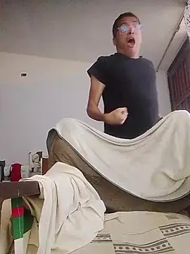 Mghty-cockl88 online show from 02/01/26, 04:27