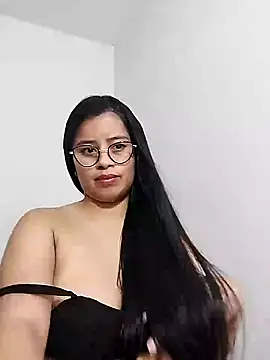 charlotte moineau online show from 02/08/25, 01:43