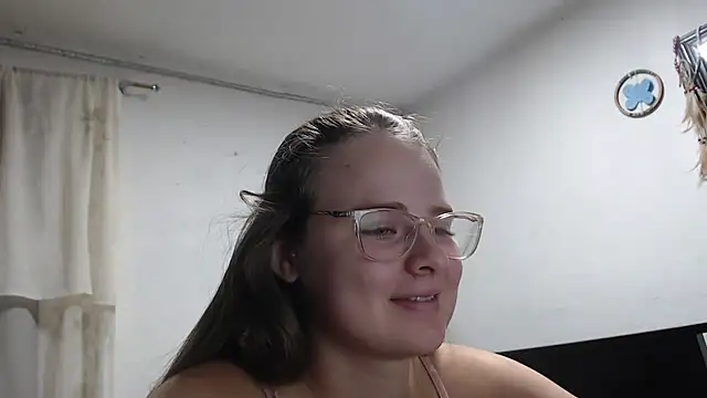 HellenMiyer1111 online show from 10/25/25, 02:39