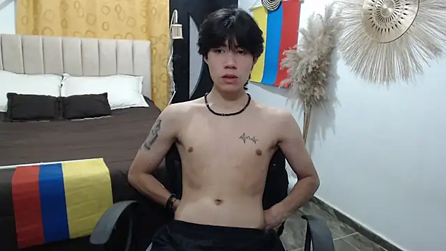 Snapshot of Elio-cam chatting on 06/29/26, 06:20 Elio-cam online show from 06/29/26, 06:20