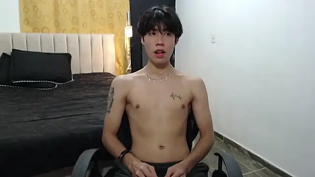 Snapshot of Elio-cam chatting on 02/09/25, 08:32 Elio-cam online show from 02/09/25, 08:32