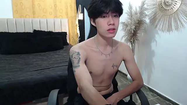 Snapshot of Elio-cam chatting on 09/12/25, 02:44 Elio-cam online show from 09/12/25, 02:44