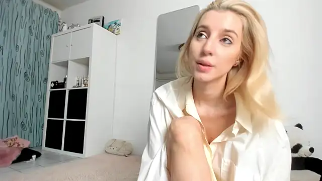 KenzieDawton online show from 11/14/25, 04:32