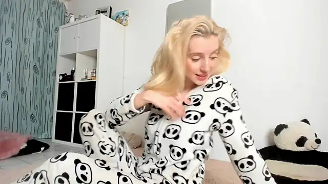 KenzieDawton online show from 11/19/25, 04:45