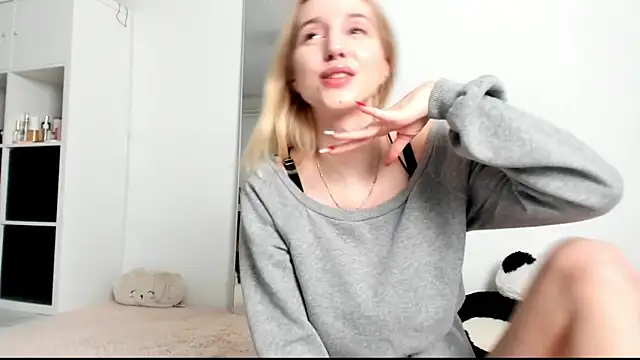 KenzieDawton online show from 12/21/24, 04:41