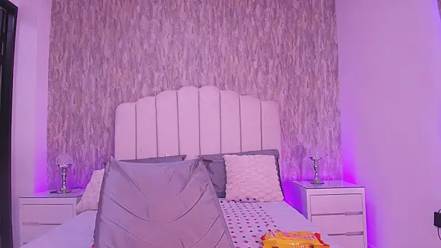 raven lilith  online show from 03/31/26, 03:41