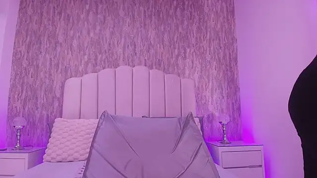 raven lilith  online show from 03/30/26, 03:19