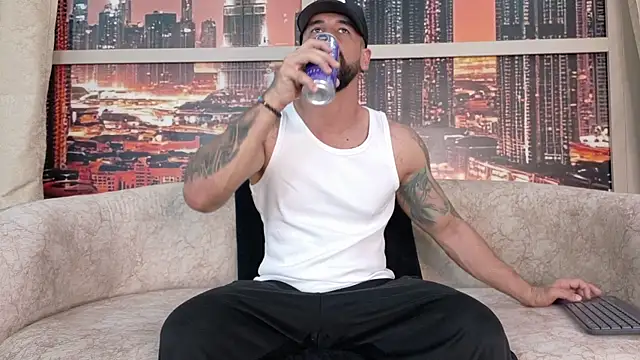 Petesevans online show from 06/04/26, 08:57