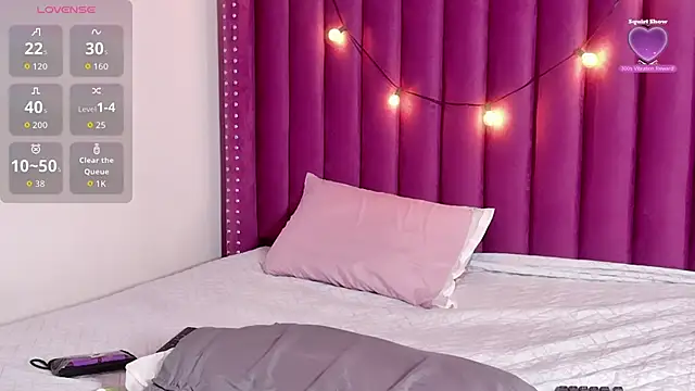 sexysistter online show from 12/14/25, 12:22