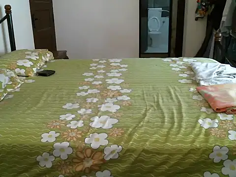 Snapshot of Slim_India chatting on 06/23/26, 03:15 Slim India online show from 06/23/26, 03:15
