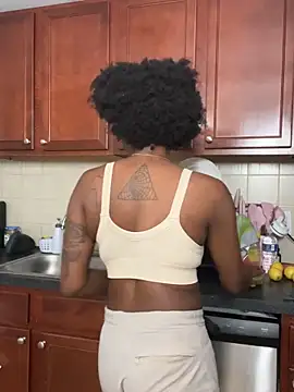 mochamimi online show from 10/25/25, 09:26