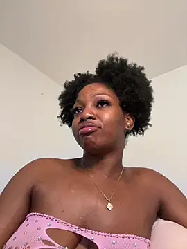 Snapshot of mochamimi chatting on 04/02/26, 03:24 mochamimi online show from 04/02/26, 03:24