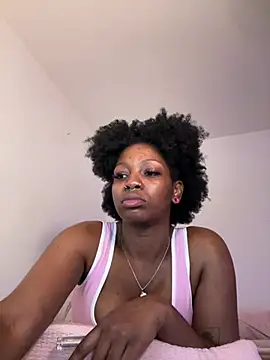 Snapshot of mochamimi chatting on 04/09/26, 06:04 mochamimi online show from 04/09/26, 06:04