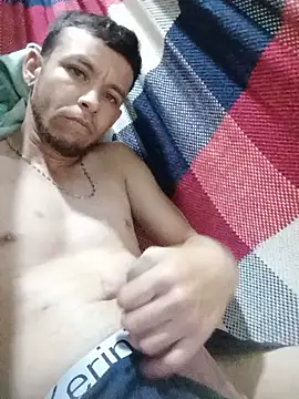 Snapshot of squirt_and_sex chatting on 09/29/25, 11:32 squirt and sex online show from 09/29/25, 11:32