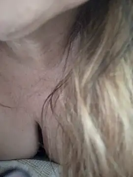 sua sub  online show from 11/17/25, 04:55