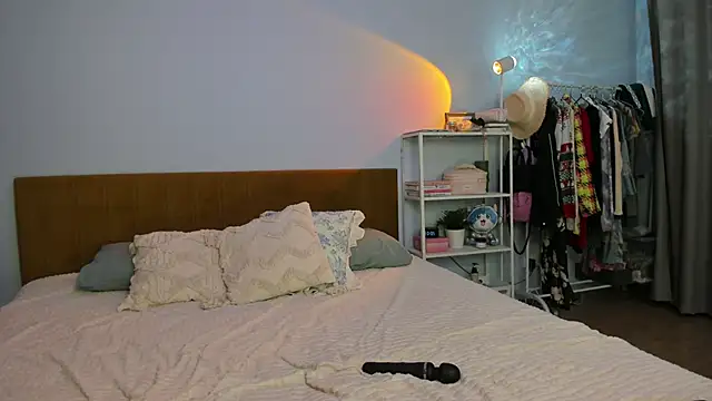 Snapshot of sexxy_potatoes chatting on 12/04/24, 05:05 sexxy potatoes online show from 12/04/24, 05:05