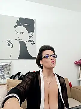 RebeccaNoble online show from 01/07/26, 05:51