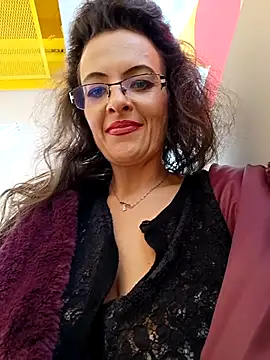 RebeccaNoble online show from 11/08/25, 01:25