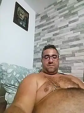 Snapshot of ADRIAN_ADI40 chatting on 07/05/26, 10:16 ADRIAN ADI40 online show from 07/05/26, 10:16