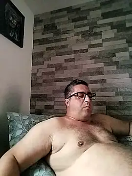 ADRIAN ADI40 online show from 03/26/26, 03:32