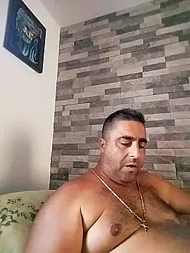 Snapshot of ADRIAN_ADI40 chatting on 09/24/25, 11:06 ADRIAN ADI40 online show from 09/24/25, 11:06