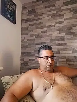 ADRIAN ADI40 online show from 06/07/26, 01:05
