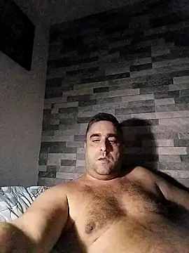 ADRIAN ADI40 online show from 12/15/25, 05:08