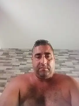 ADRIAN ADI40 online show from 05/30/26, 02:44
