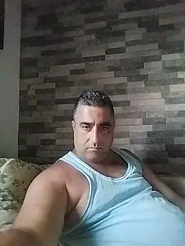 ADRIAN ADI40 online show from 05/28/26, 03:47