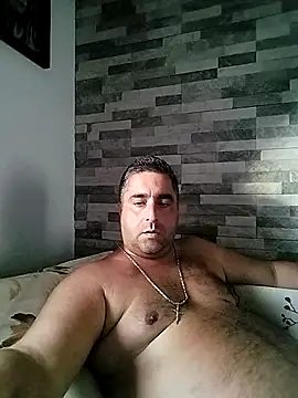 Snapshot of ADRIAN_ADI40 chatting on 10/04/25, 02:40 ADRIAN ADI40 online show from 10/04/25, 02:40