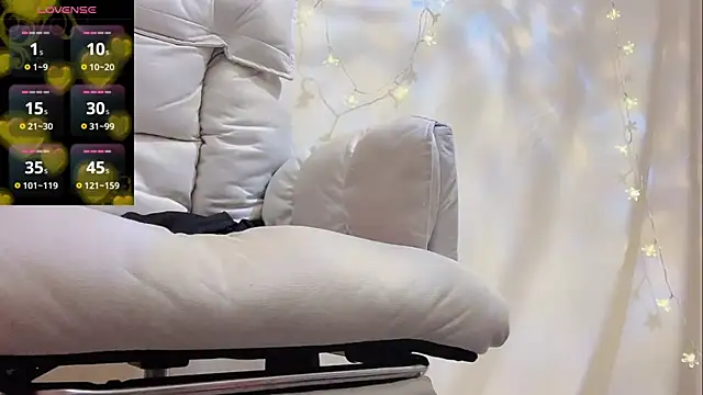 Tw Zoella online show from 03/28/26, 02:51