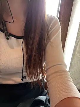 Tw Zoella online show from 12/20/24, 05:14