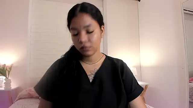 Snapshot of SophiaaStone chatting on 05/08/26, 12:20 SophiaaStone online show from 05/08/26, 12:20