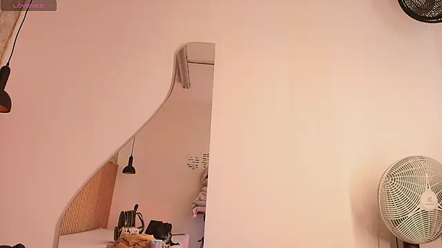 indi catalina online show from 11/22/25, 01:10