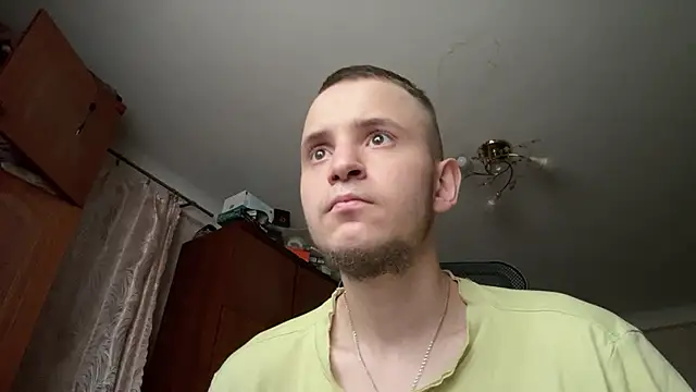 sweaticeboy online show from 07/15/26, 01:40