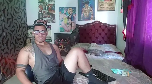 Snapshot of Danielsbigcum chatting on 12/02/24, 01:52 Danielsbigcum online show from 12/02/24, 01:52
