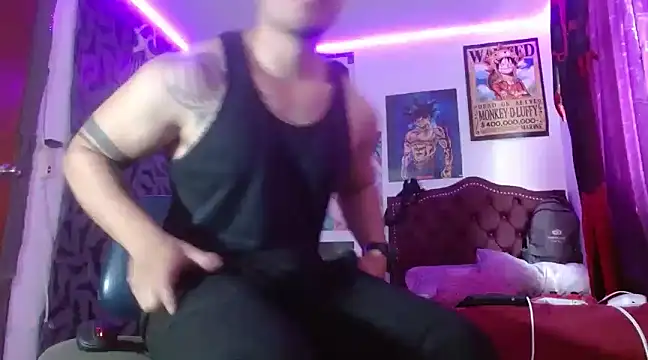 Snapshot of Danielsbigcum chatting on 02/10/25, 01:44 Danielsbigcum online show from 02/10/25, 01:44