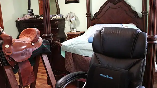 thornburyrose online show from 02/28/25, 08:50