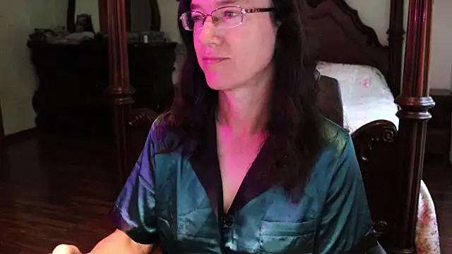 thornburyrose online show from 06/17/26, 10:58