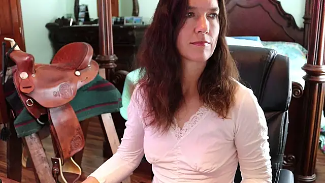 thornburyrose online show from 12/02/25, 08:21