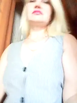 JennyOMay online show from 09/25/25, 03:34