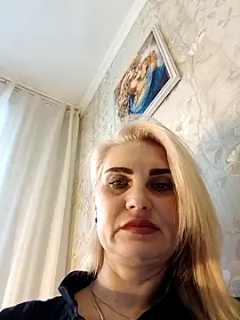 JennyOMay online show from 11/22/25, 04:00