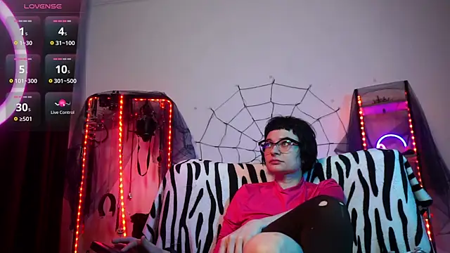 CyberXGoddess online show from 11/11/25, 02:17