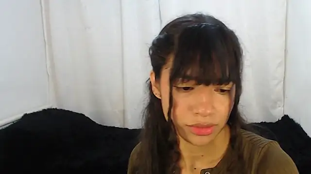 Liz Galactic online show from 03/11/25, 10:20