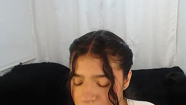 Liz Galactic online show from 12/15/24, 10:04