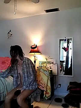 Scarlettishere online show from 11/01/25, 08:25