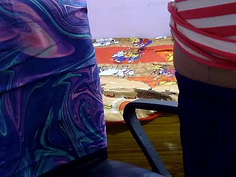 Your wild Dia online show from 11/12/25, 06:23