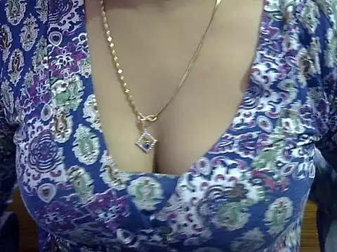 Your wild Dia online show from 11/03/25, 06:11