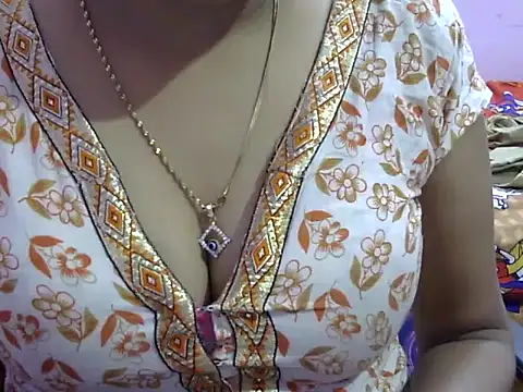 Your wild Dia online show from 11/06/25, 01:15