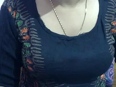 Your wild Dia online show from 11/01/25, 05:51